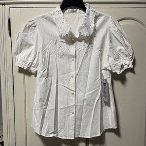 Trendmates  Short sleeves Button Down Shirt Size L